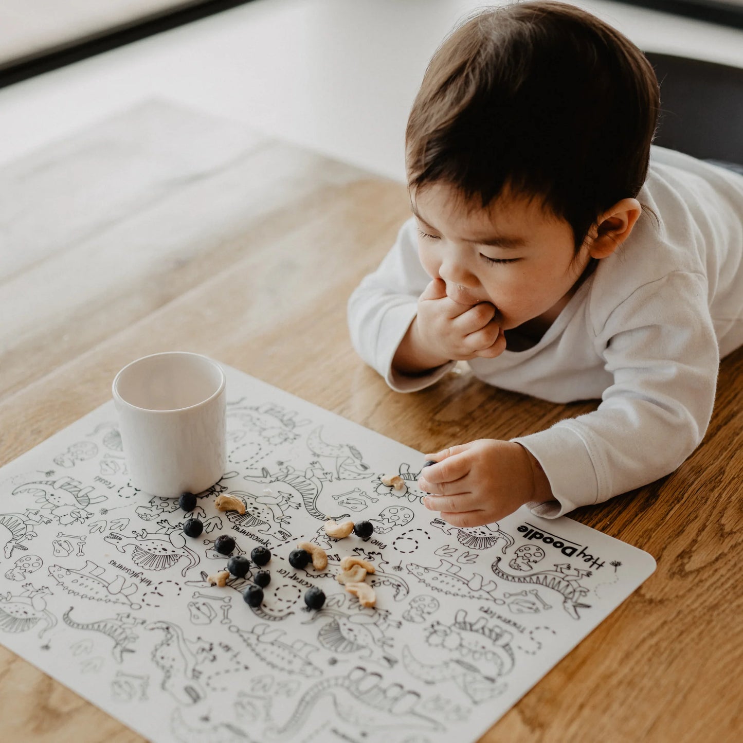 Colouring and Doodle Mat - Into The Wild