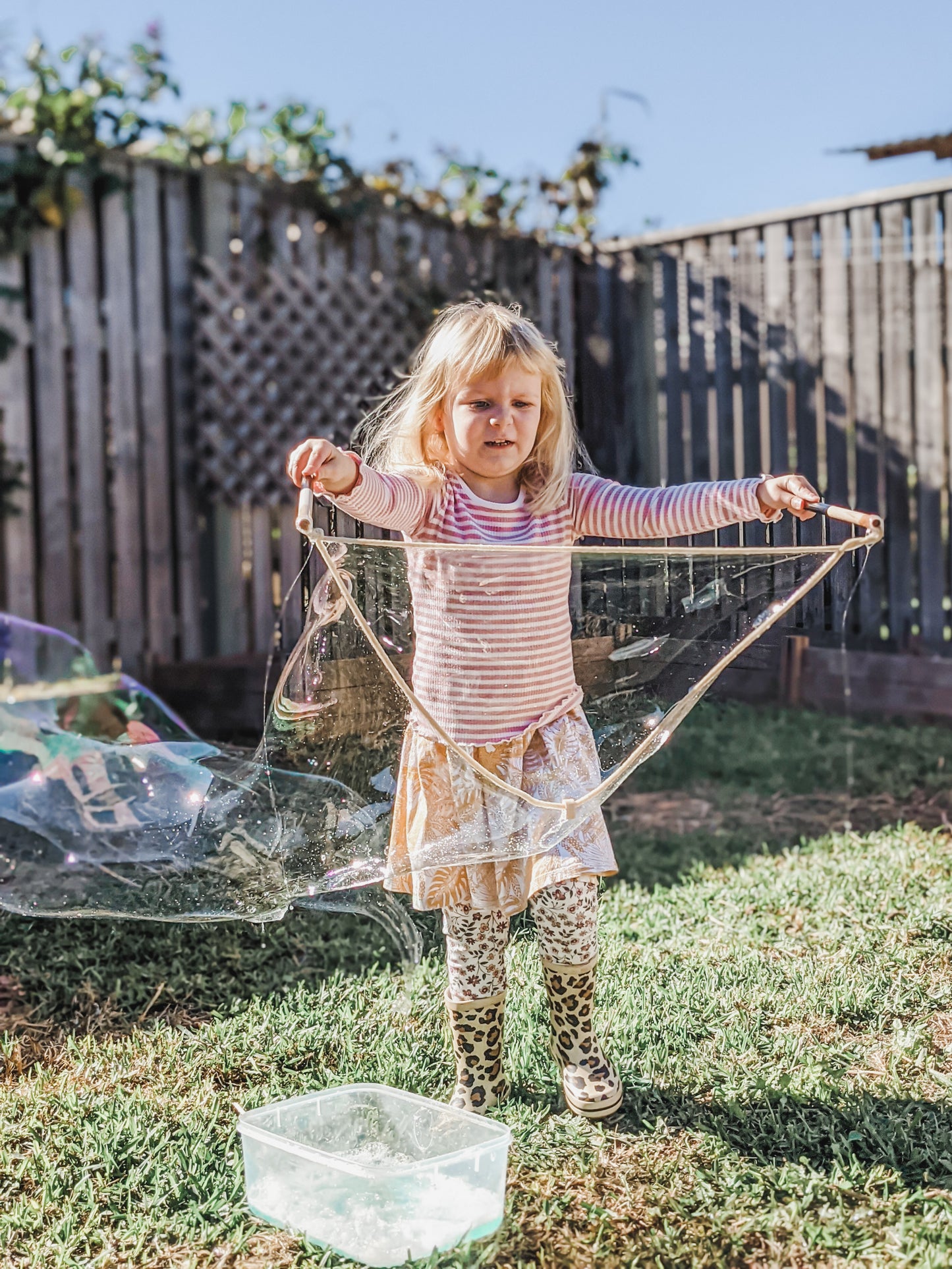 Giant Wand Bubble Kit
