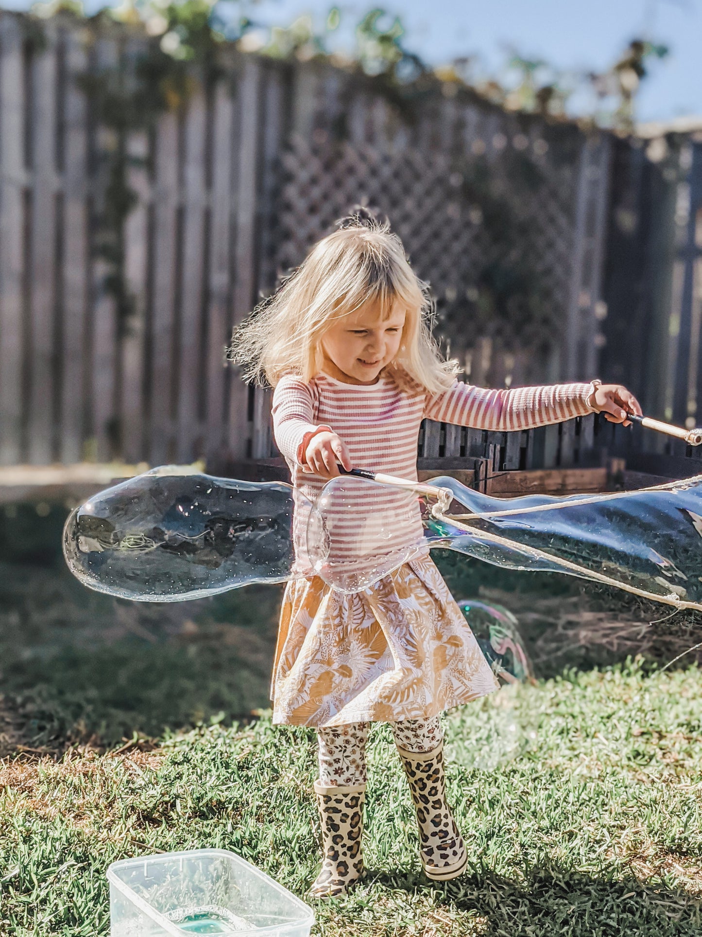 Giant Wand Bubble Kit
