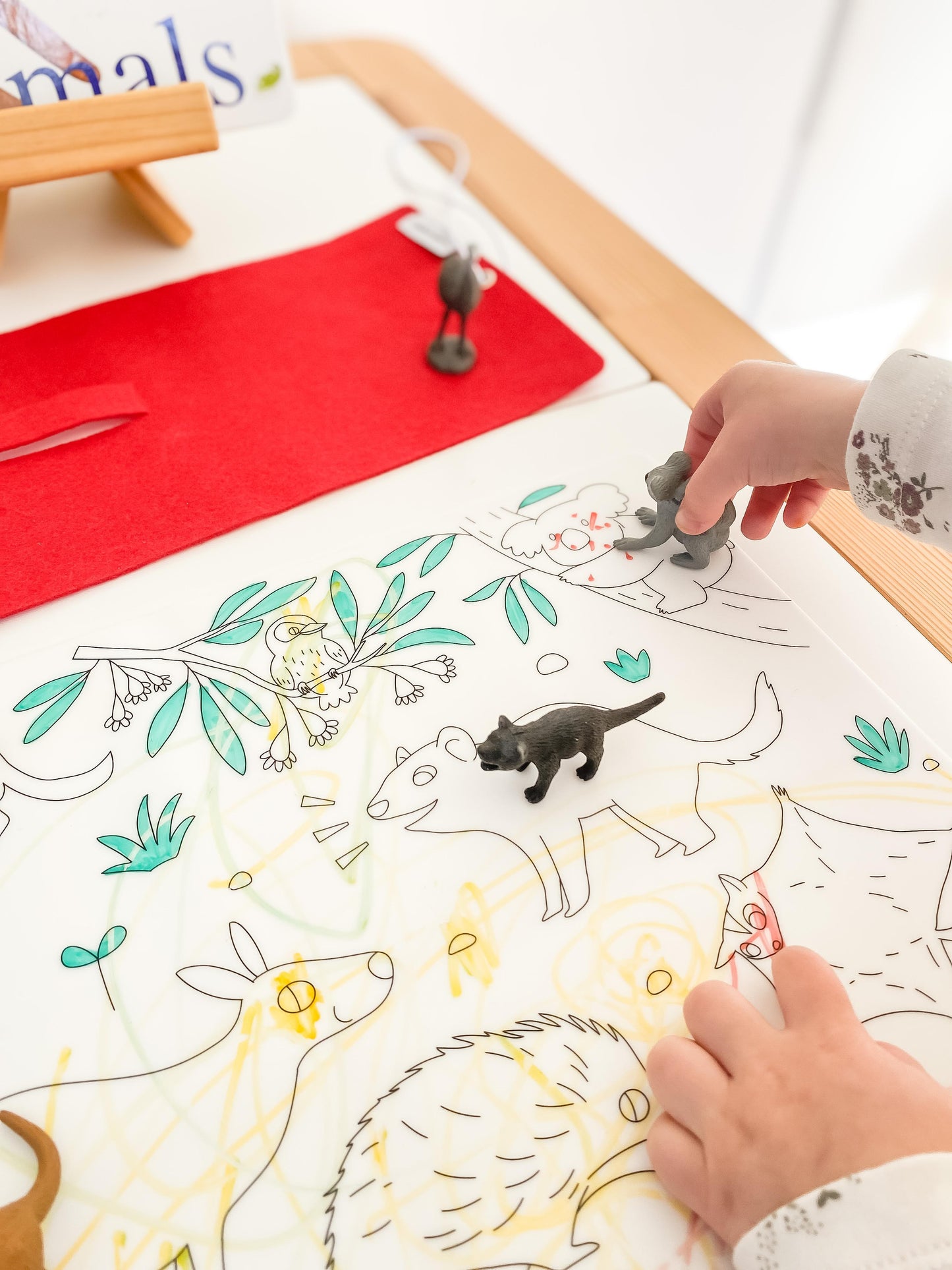 Reusable Scribble Mat - Baby Australian Animals