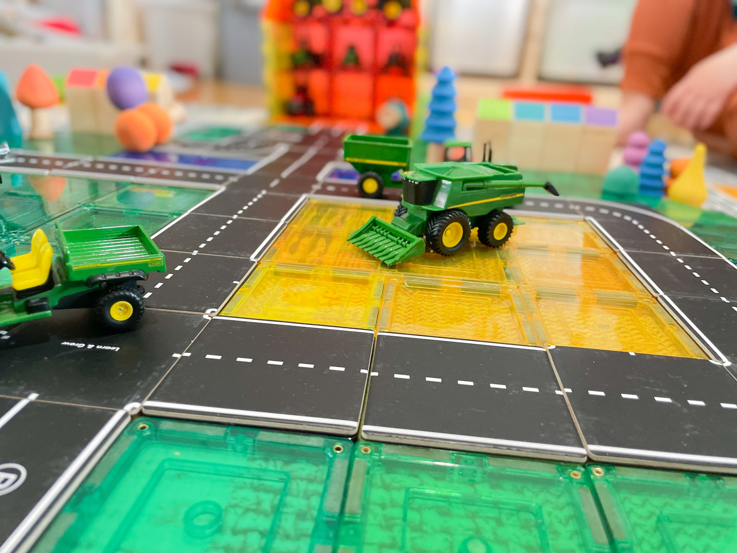 Magnetic Tile Topper - Road Pack