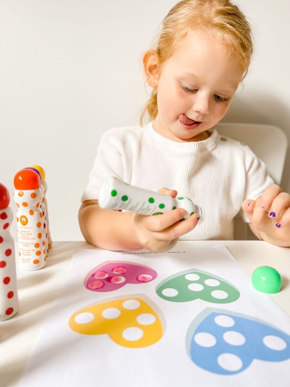Spot and Dot Markers