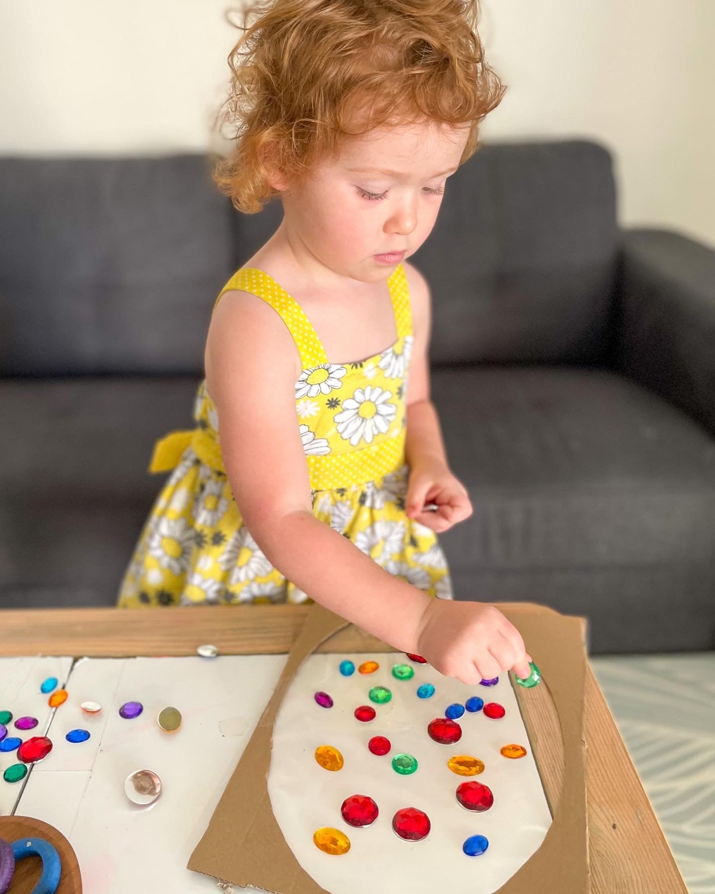 Grimm's 100 Small Acrylic Glitter Stones