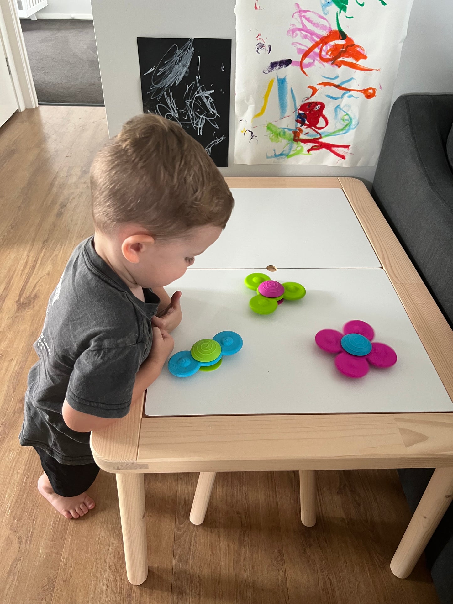 Whirly Squigz