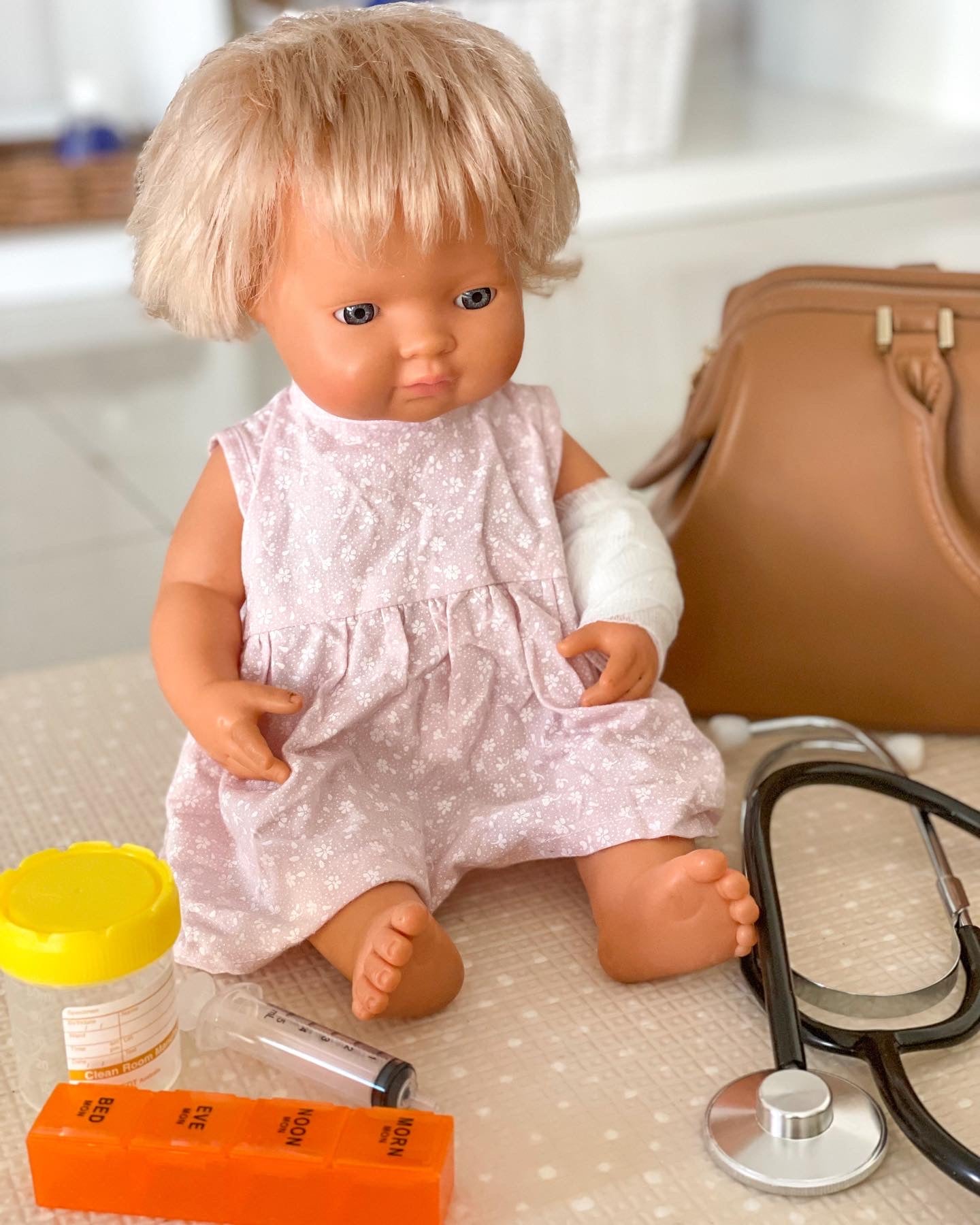 Montessori Medic Doctor's Bag