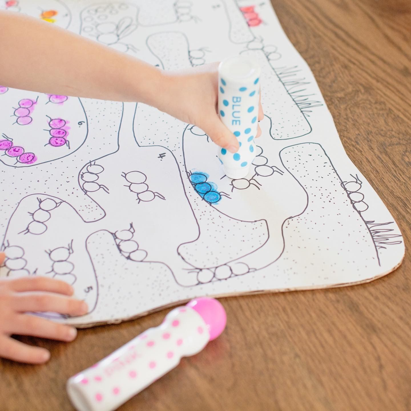 Spot and Dot Markers