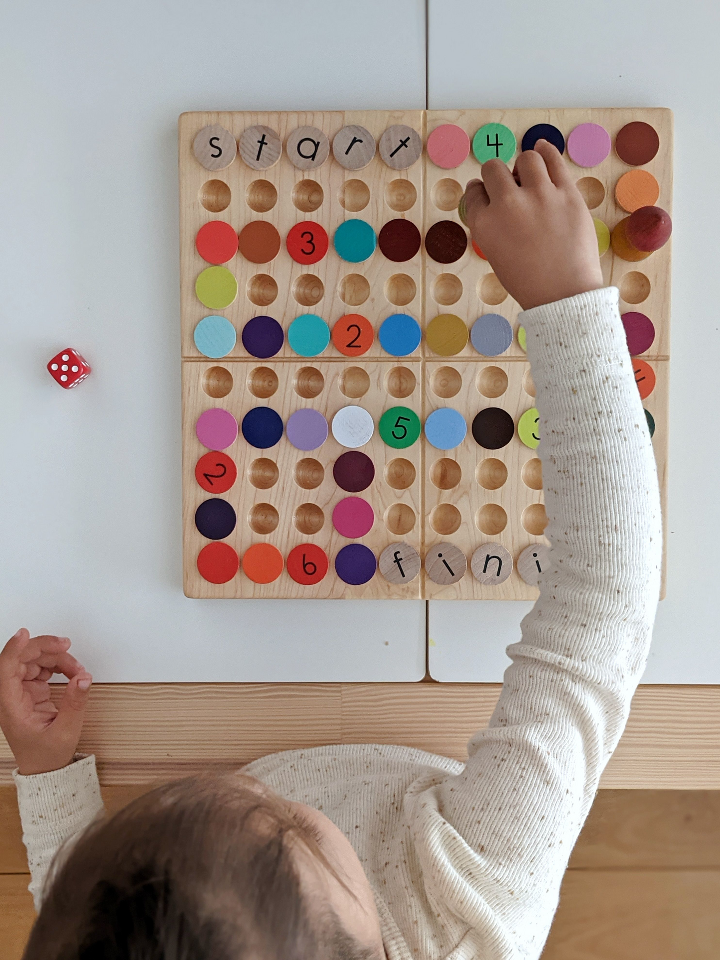 Colour Gradients Coins with Pegs