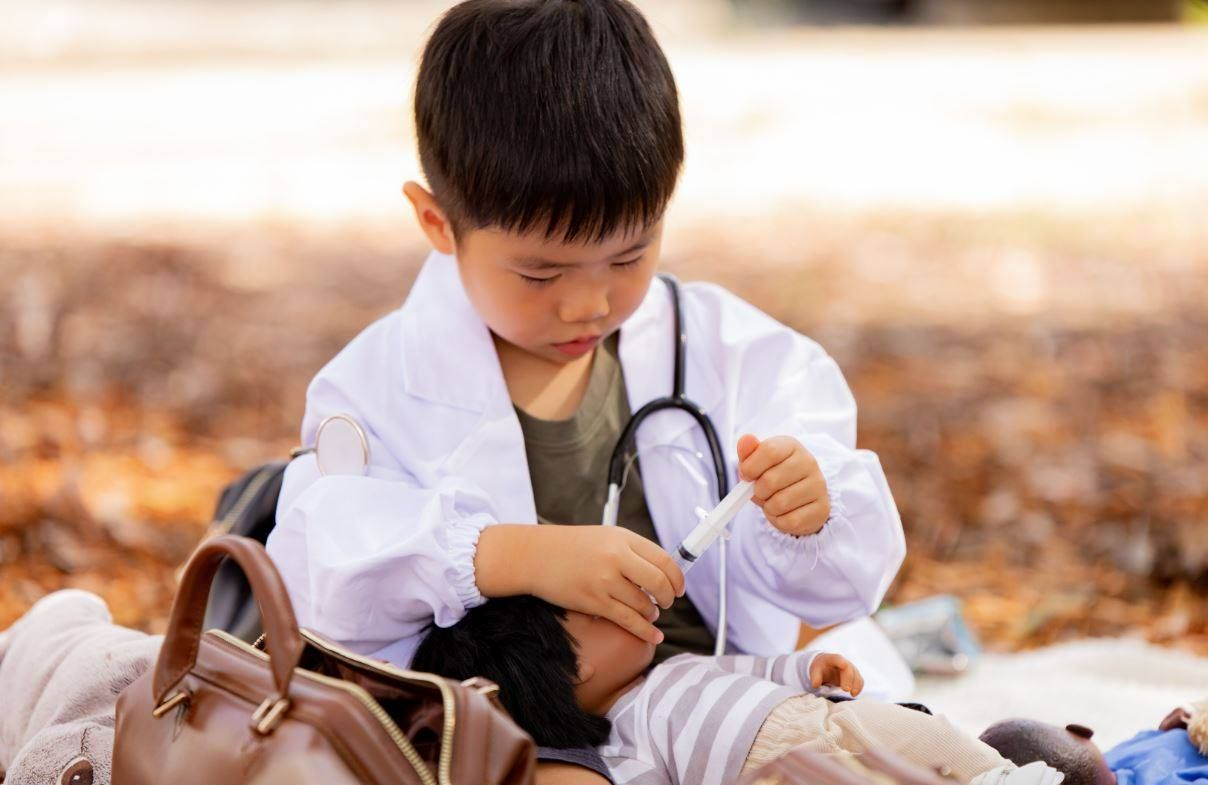 Montessori Medic Doctor's Bag