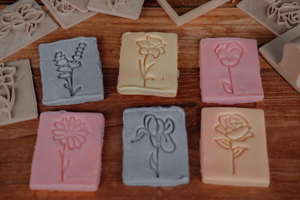 
                  
                    Eco Stamp Set with Handle - Flowers
                  
                