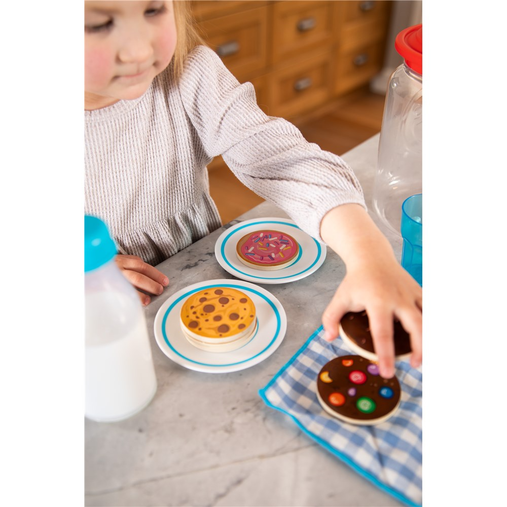 
                  
                    Pretendables Milk & Cookies Set
                  
                