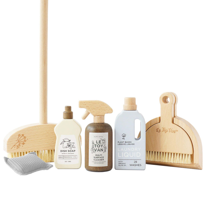 
                  
                    Eco-friendly Cleaning Set
                  
                