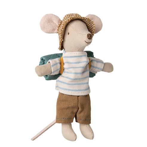 Hiker Mouse Big Brother (Magnets in Hands)
