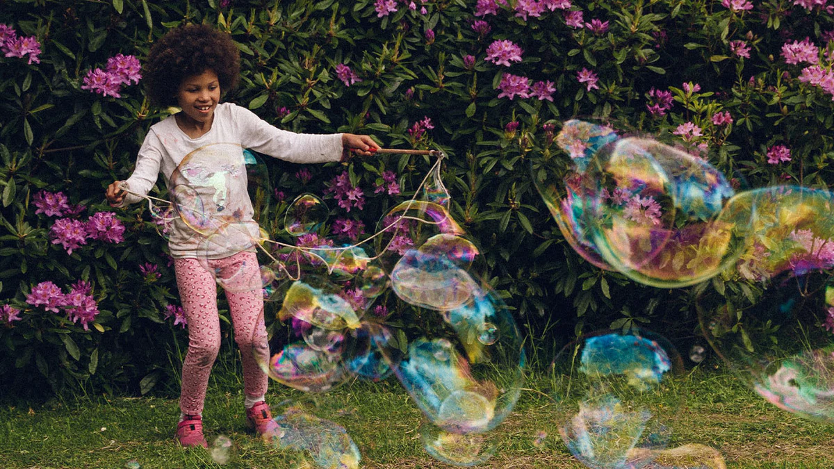 
                  
                    Multi Wand Bubble Kit
                  
                