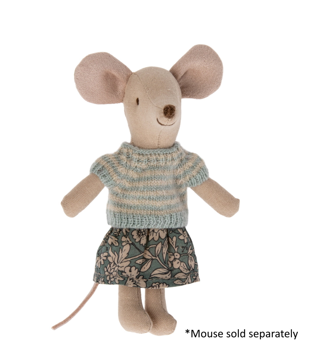 
                  
                    Sweater and Skirt for Big Sister Mouse
                  
                