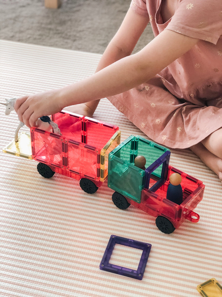 
                  
                    Connetix-Tiles_Car-Pack-At-Play_Little-Toy-Tribe
                  
                