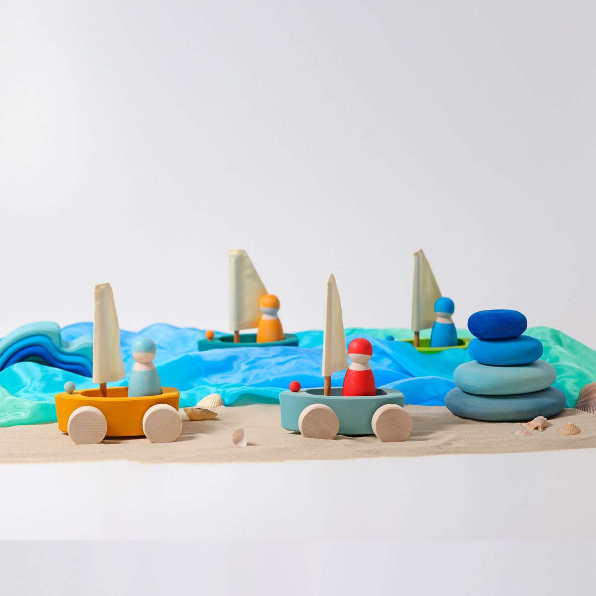 Grimm's Single Land Yacht with Sailor Small World Little Toy Tribe