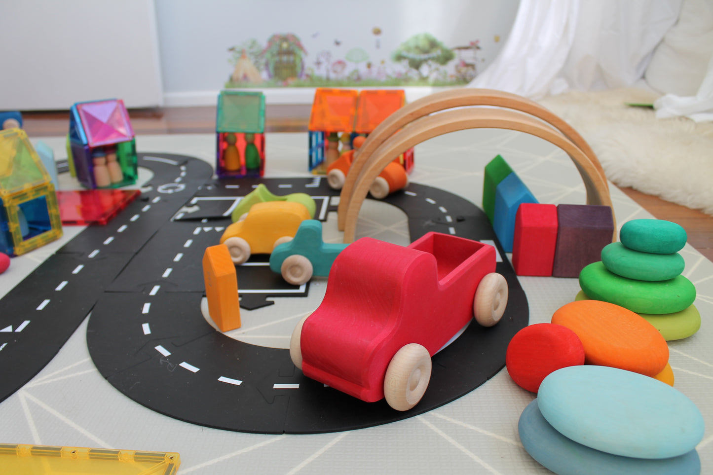 
                  
                    Waytoplay 24 piece highway little toy tribe
                  
                
