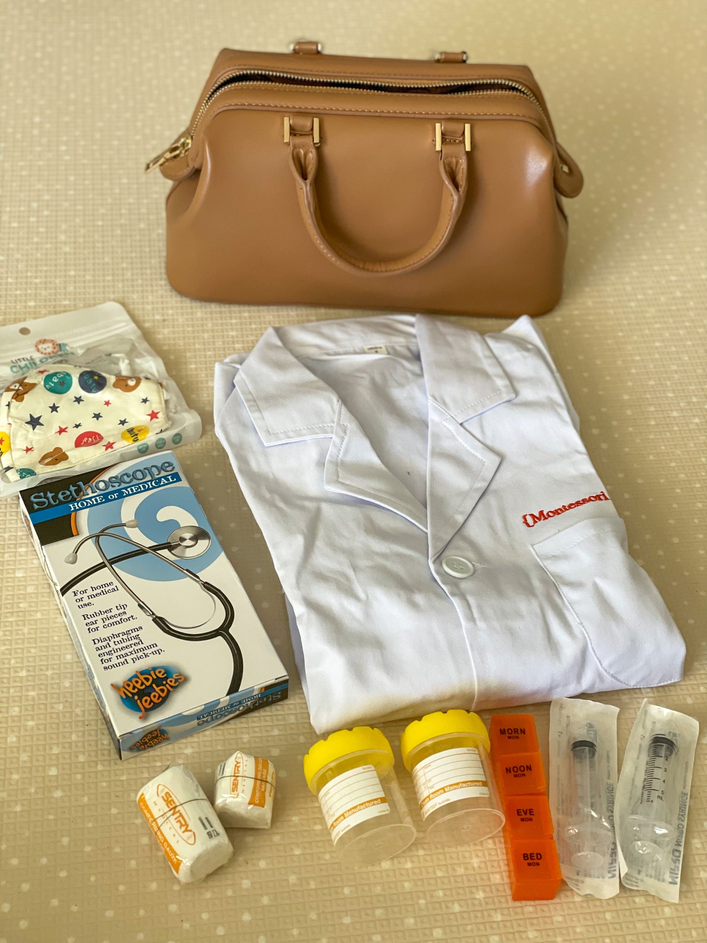 
                  
                    Montessori Medic Doctor's Bag
                  
                
